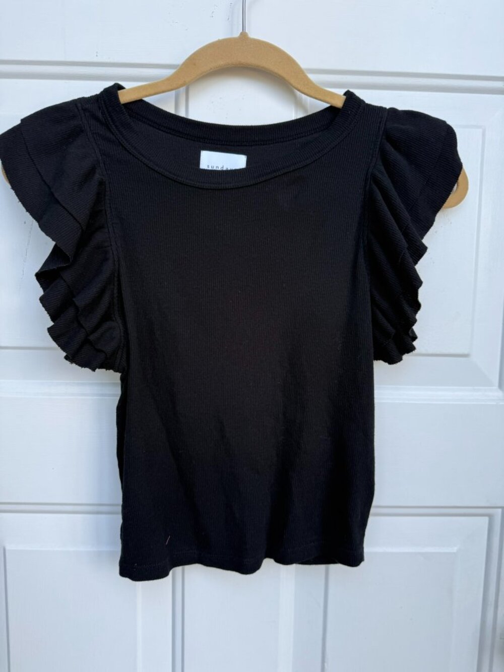 Sundays Ribbed Flutter Sleeve Crop Top Size Small